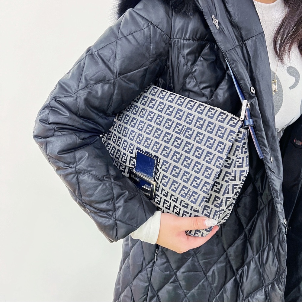 Fendi Mamma Baguette Shoulder Bag